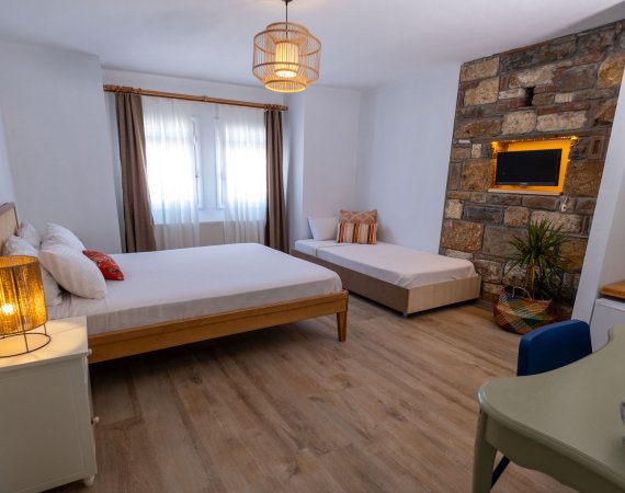 Posthane Resort - Deniz Manzaralı Aile Odası